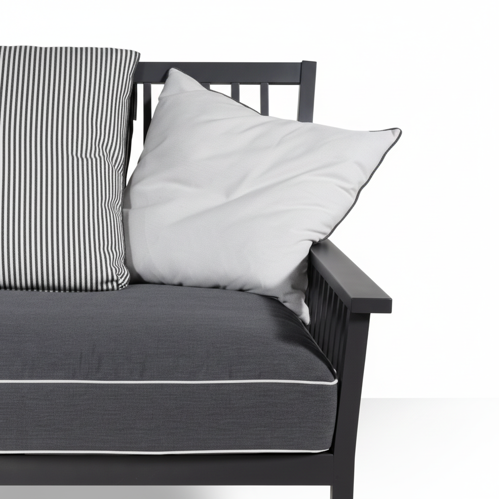 LIBERTY Lounge Chair
