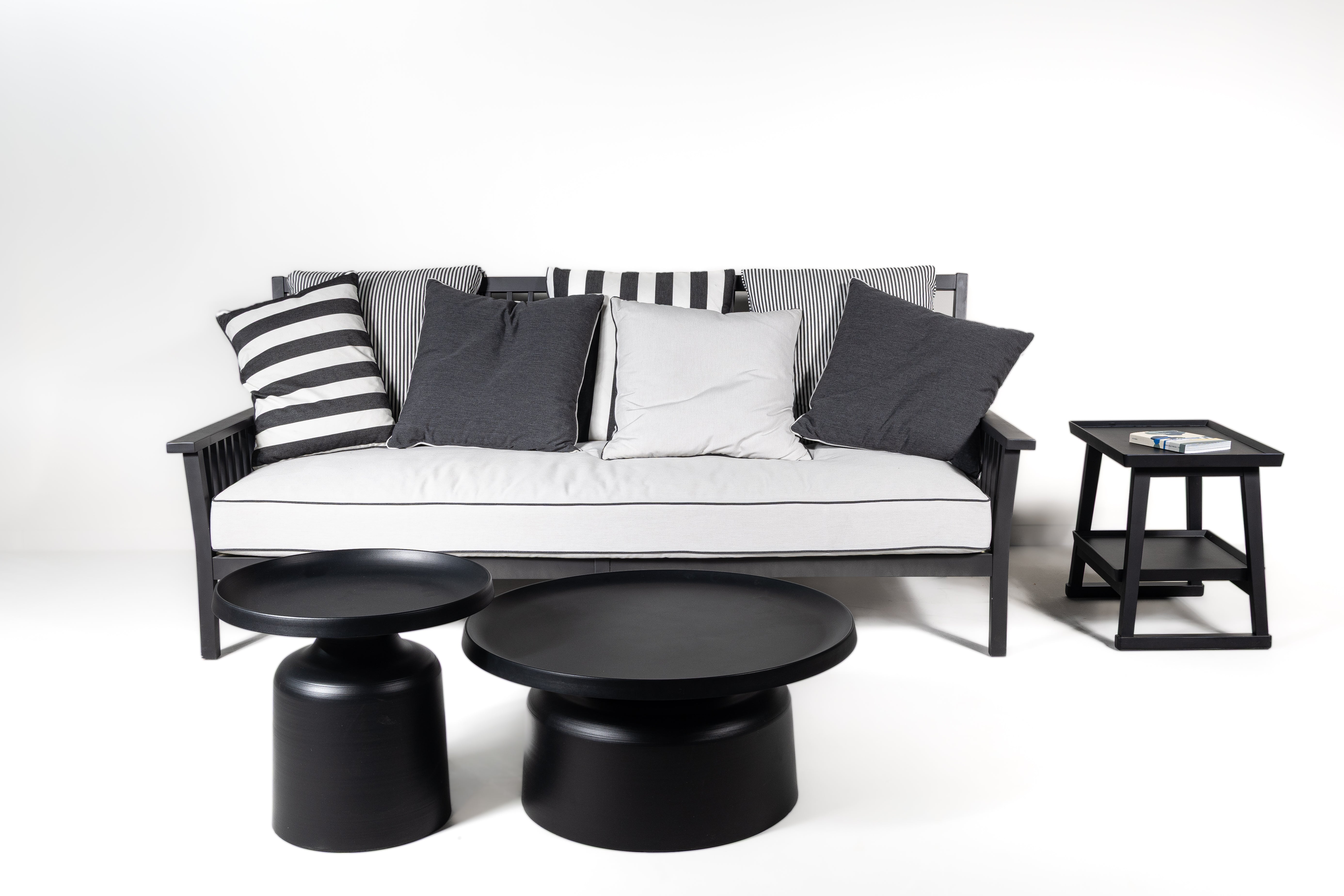 MOMA Coffee Table Set