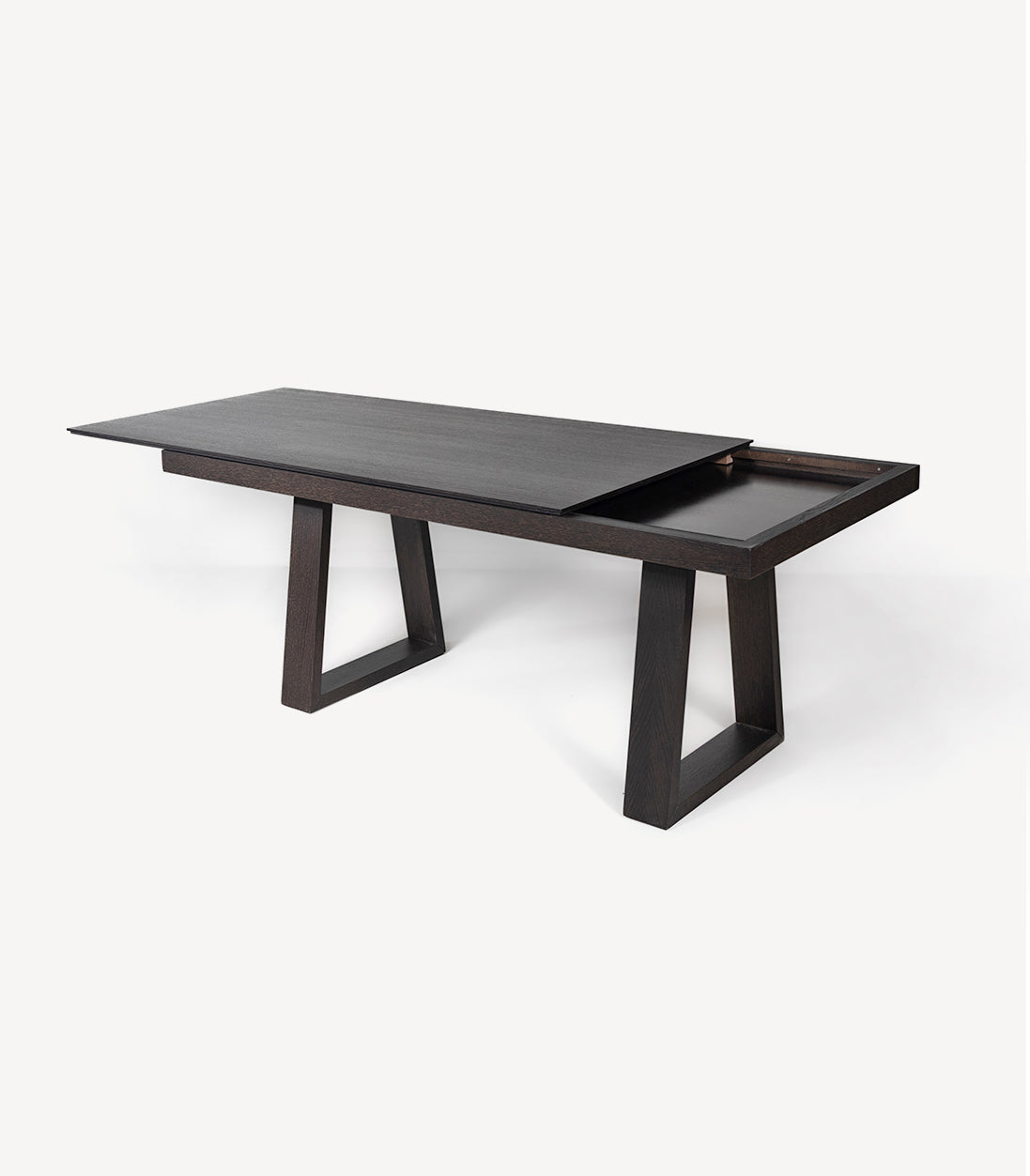 DELTA Dining Table
