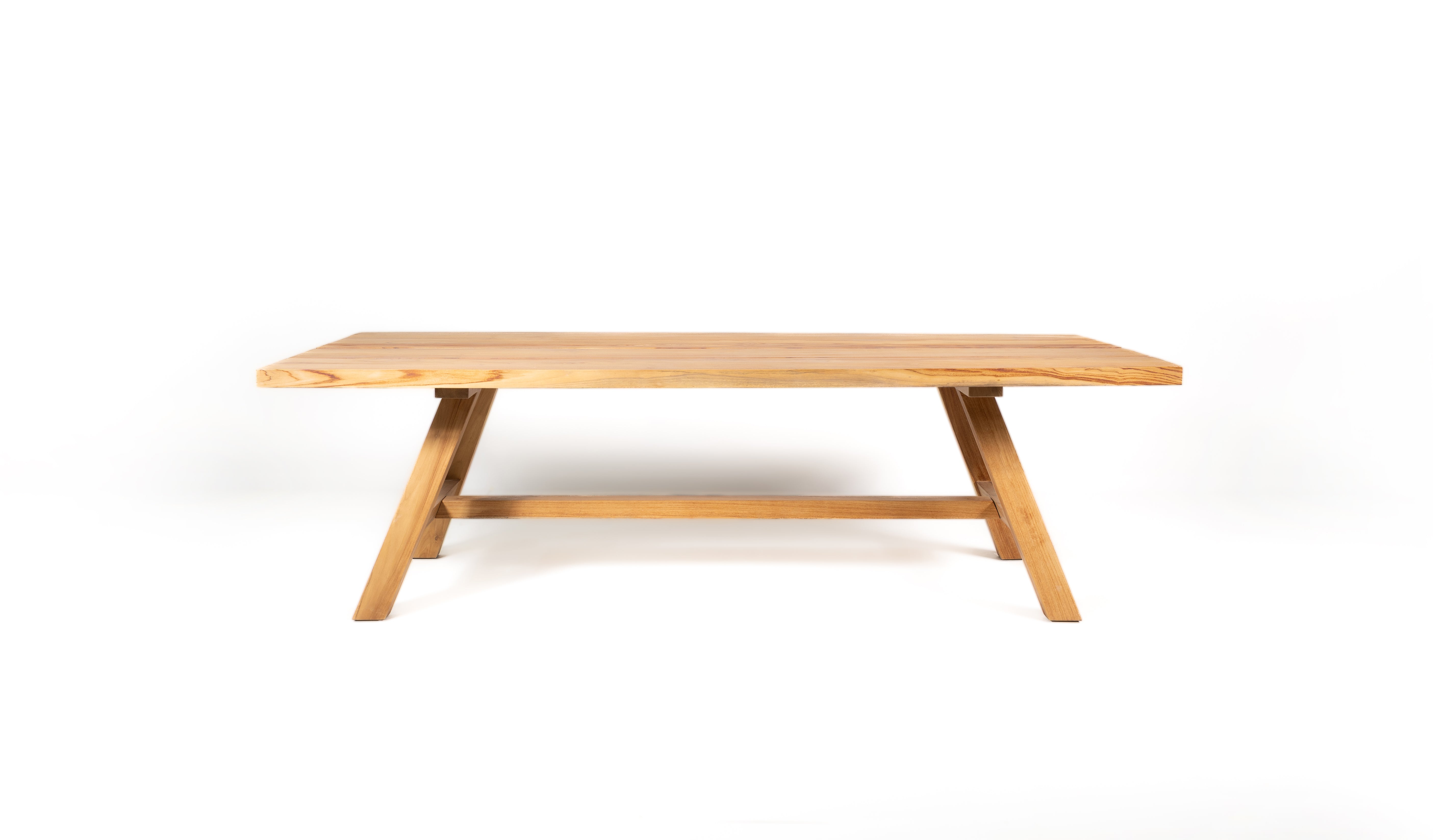 MERAPI Dining Table