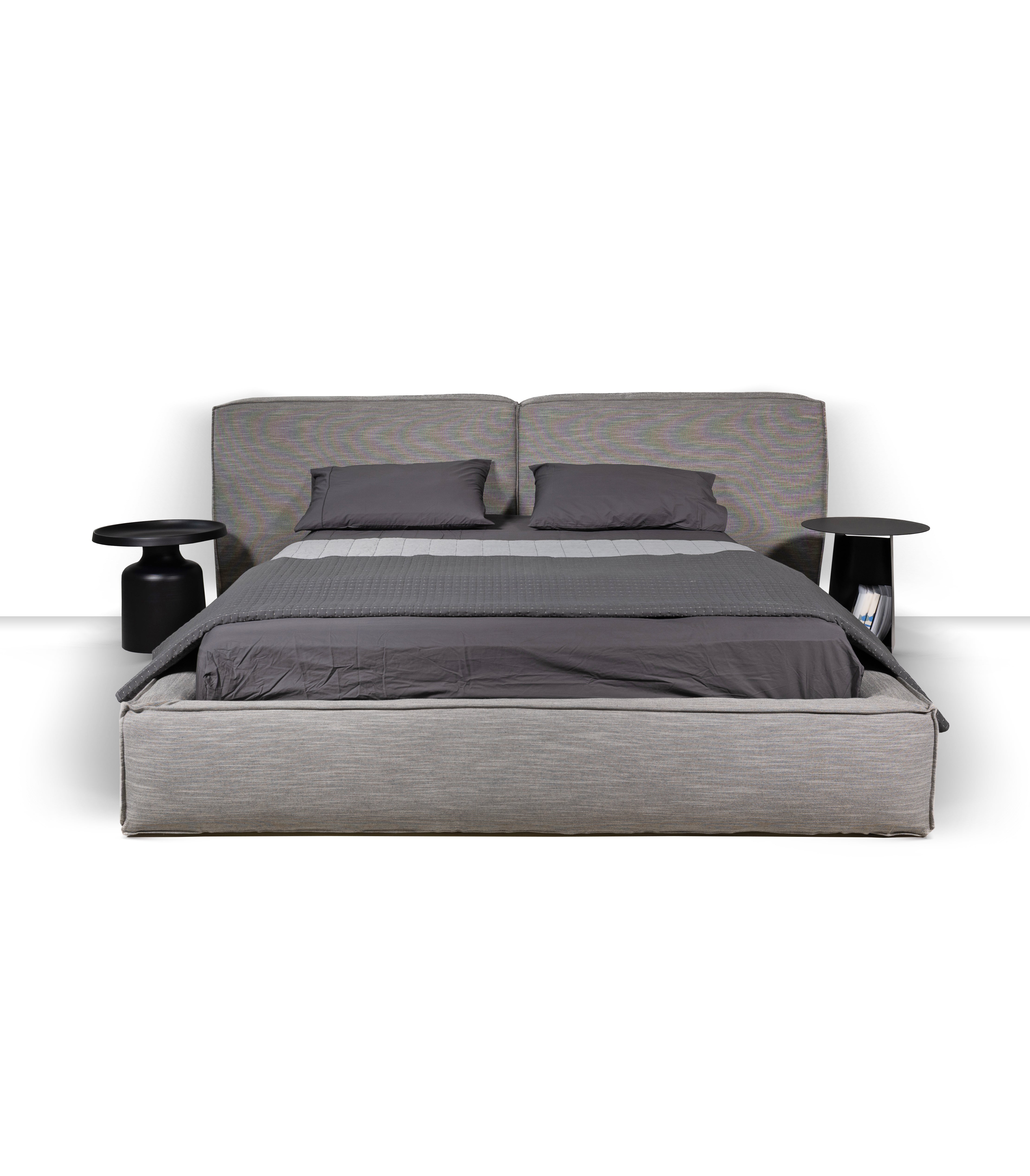 AZOR Bed