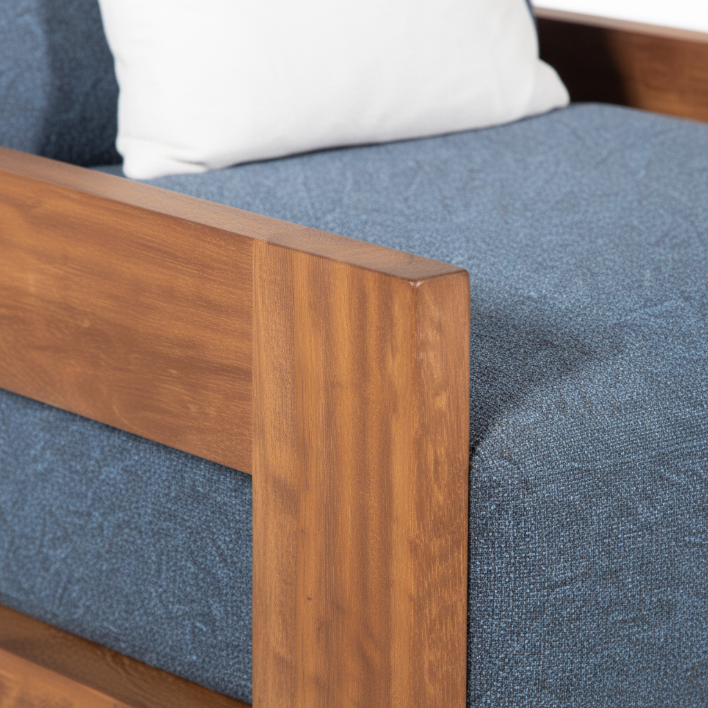 ANDREA Lounge Chair