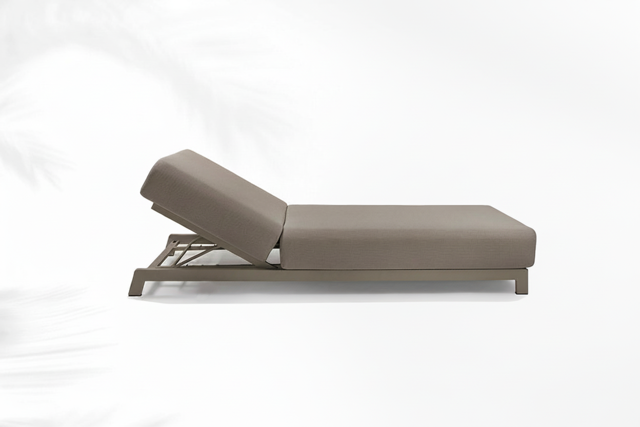 DOMOLUX Sunbed