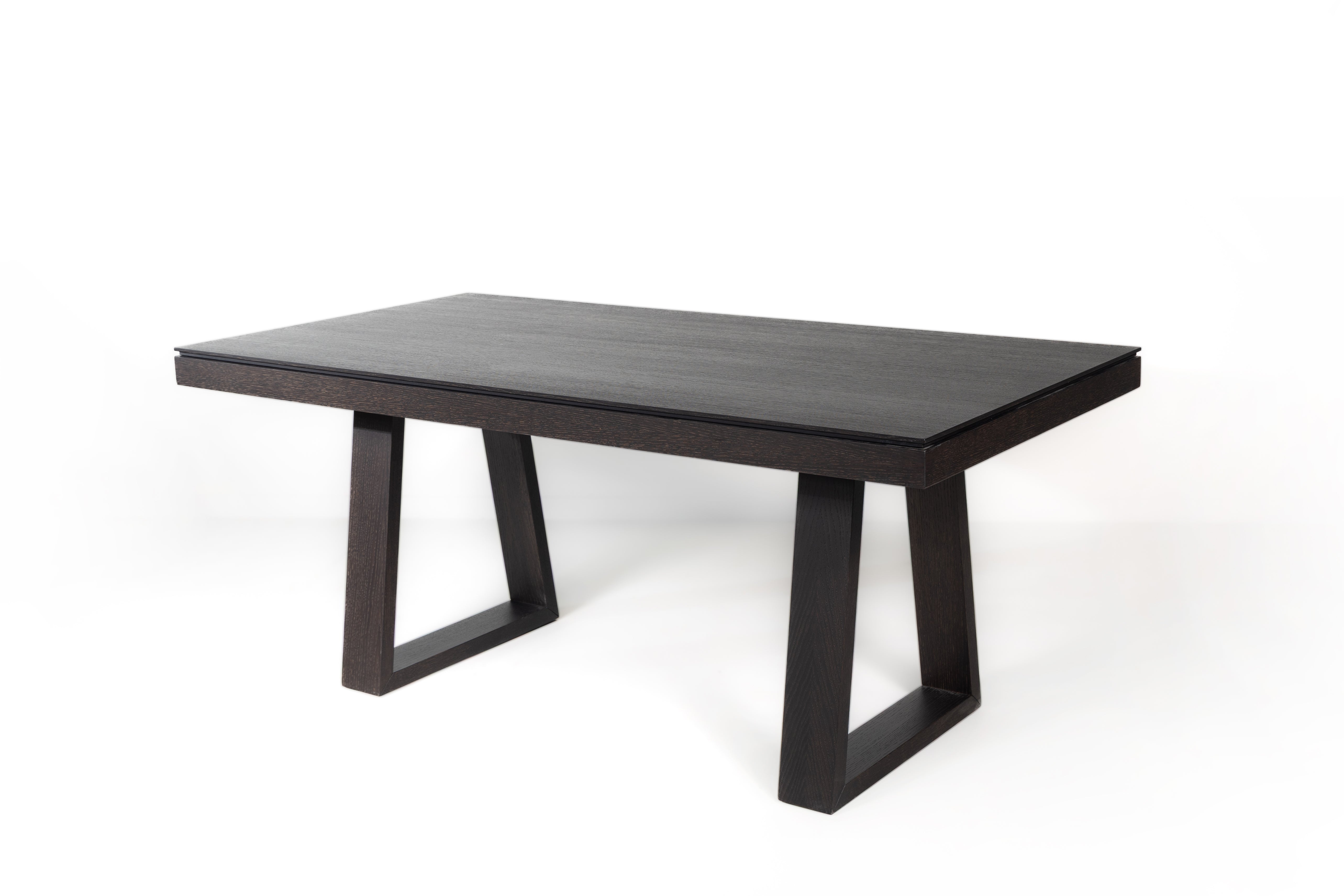 DELTA Dining Table