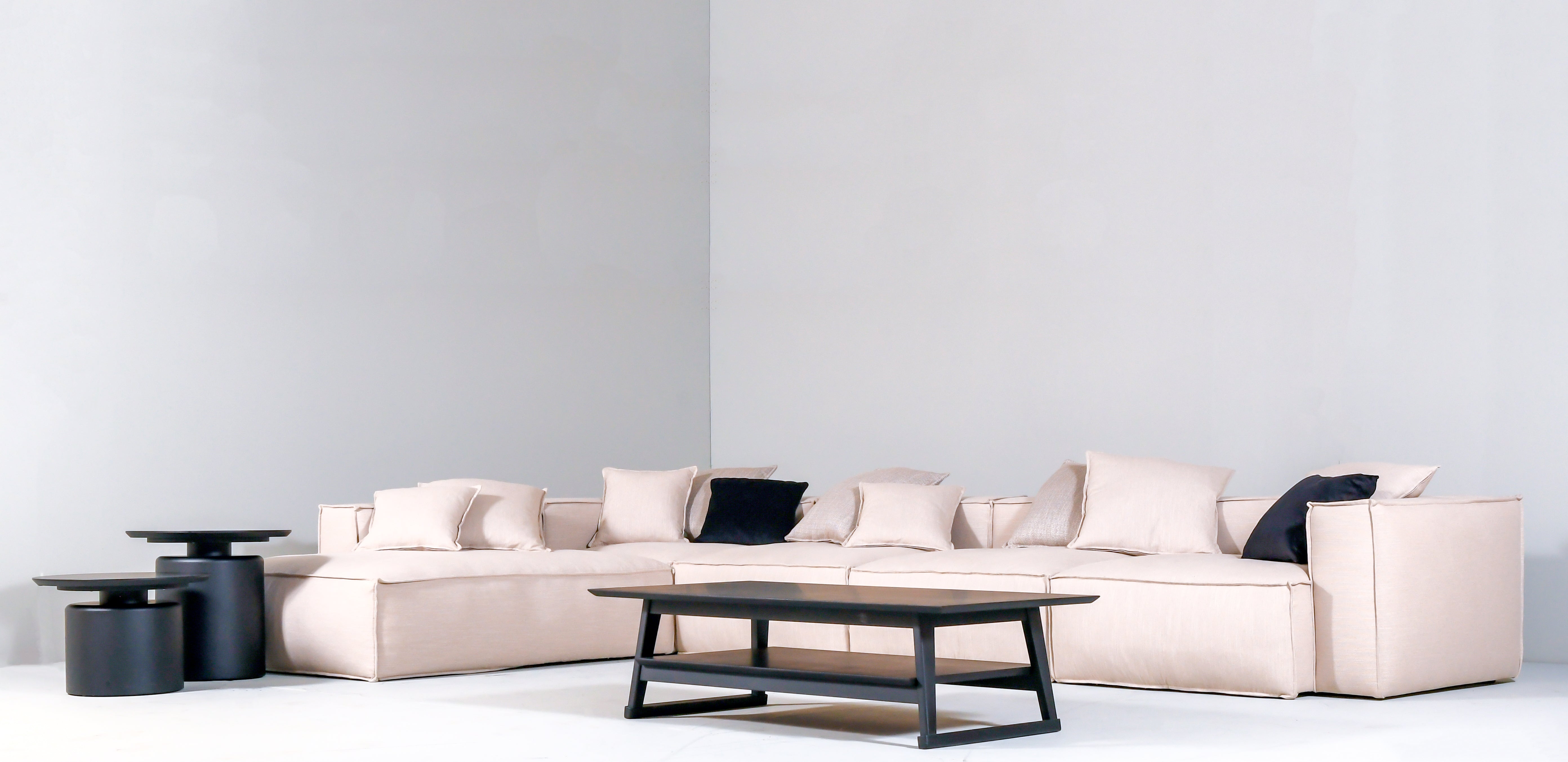 AZOR Sofa