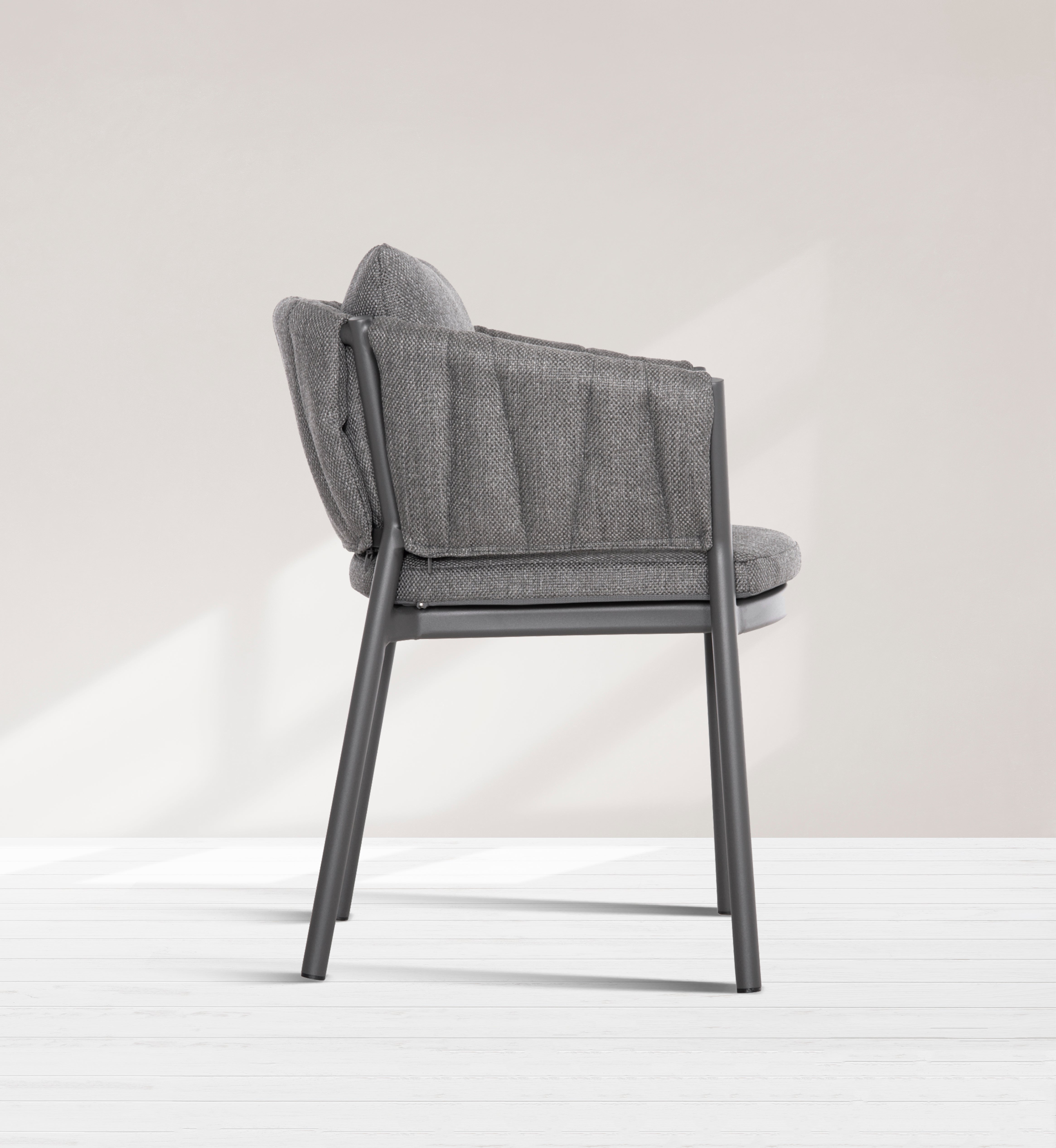 GRID Armchair