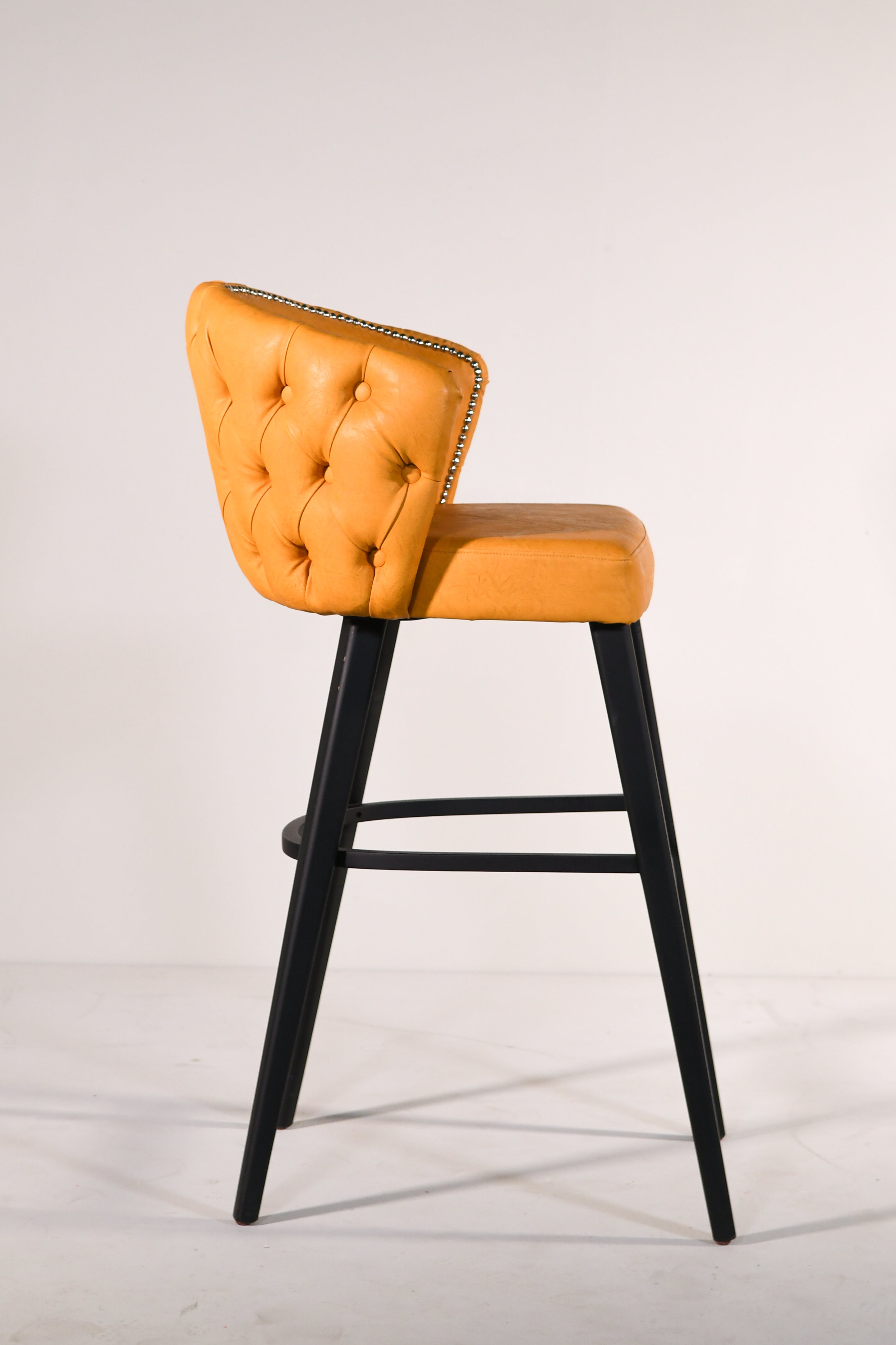 HUGO Stool