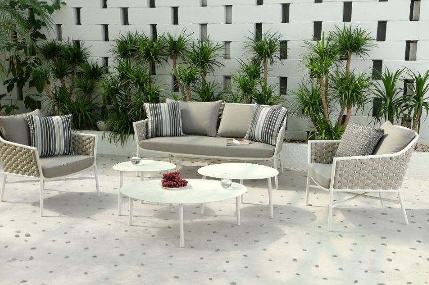 LOVE Coffee Table Set