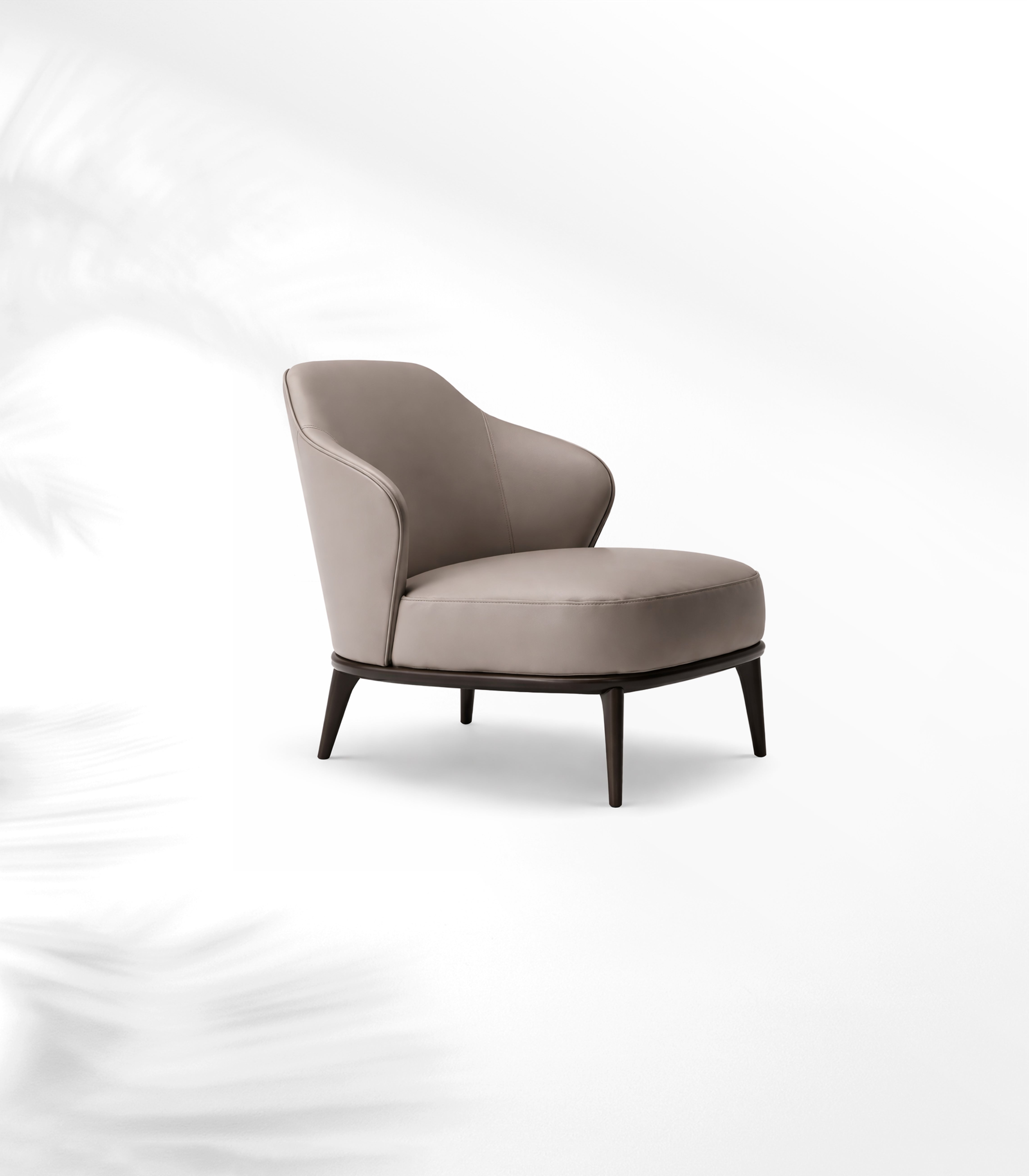 LESLIE Lounge Chair