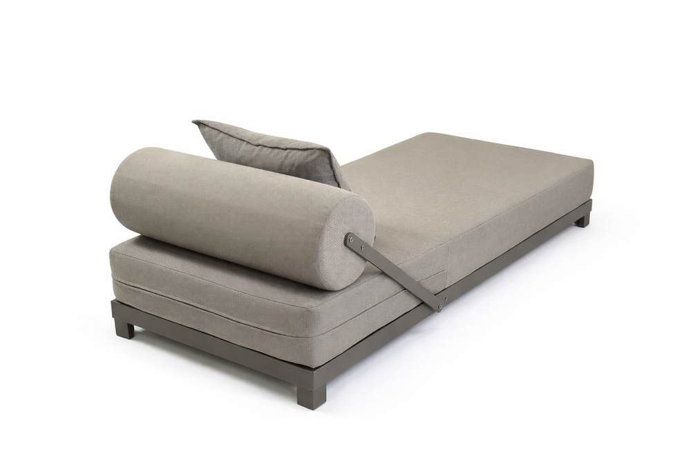 Klirco Furnishings