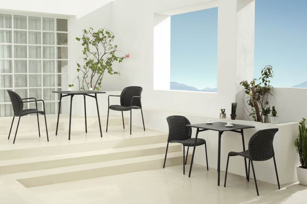 SLICK Armchair