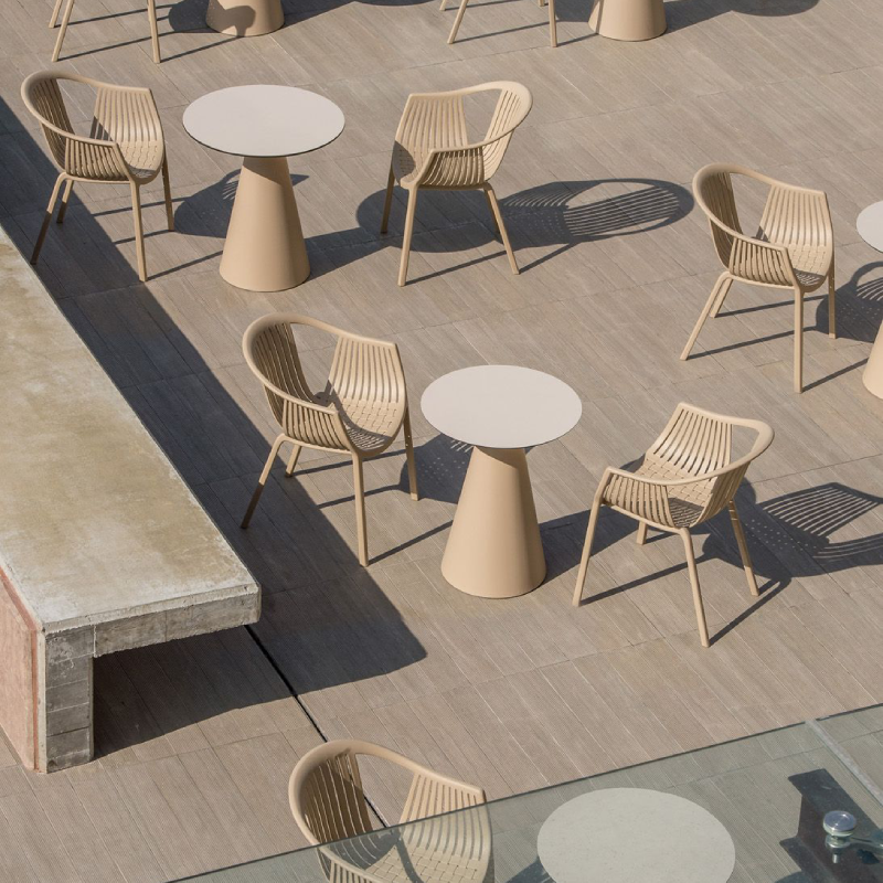 TATAMI Light Coffee Armchair