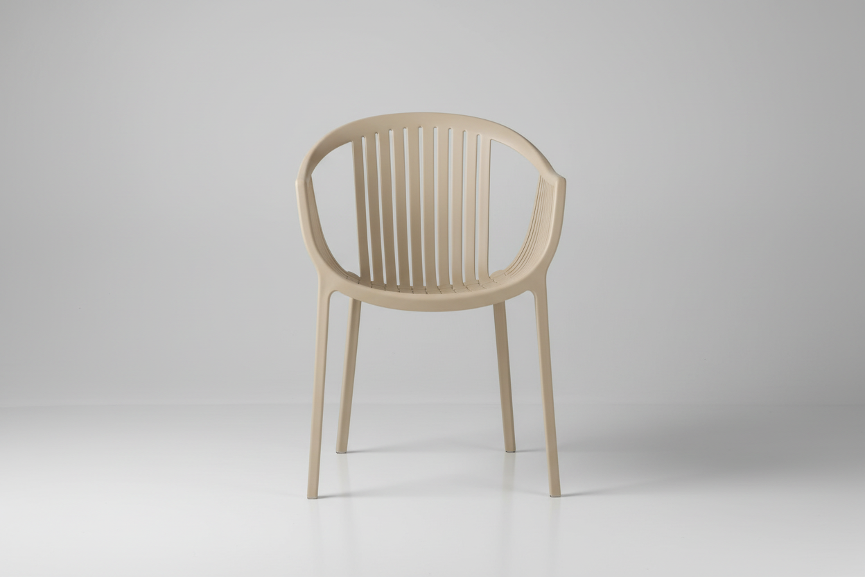 TATAMI Light Coffee Armchair