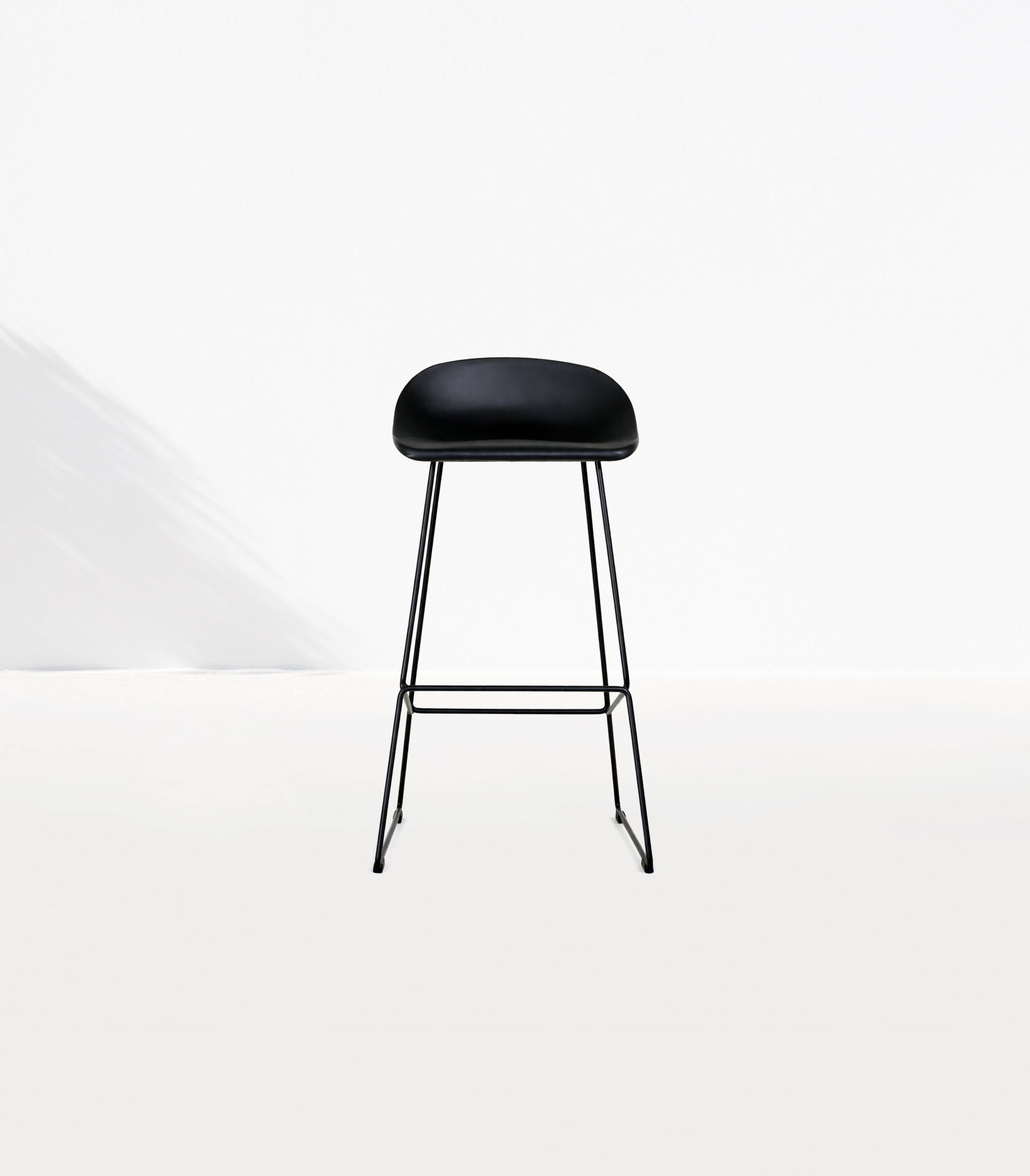 VINCY Stool in Black