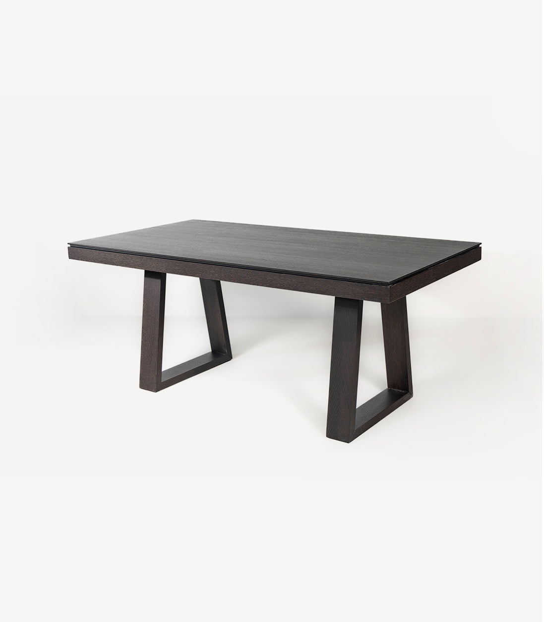 DELTA Dining Table