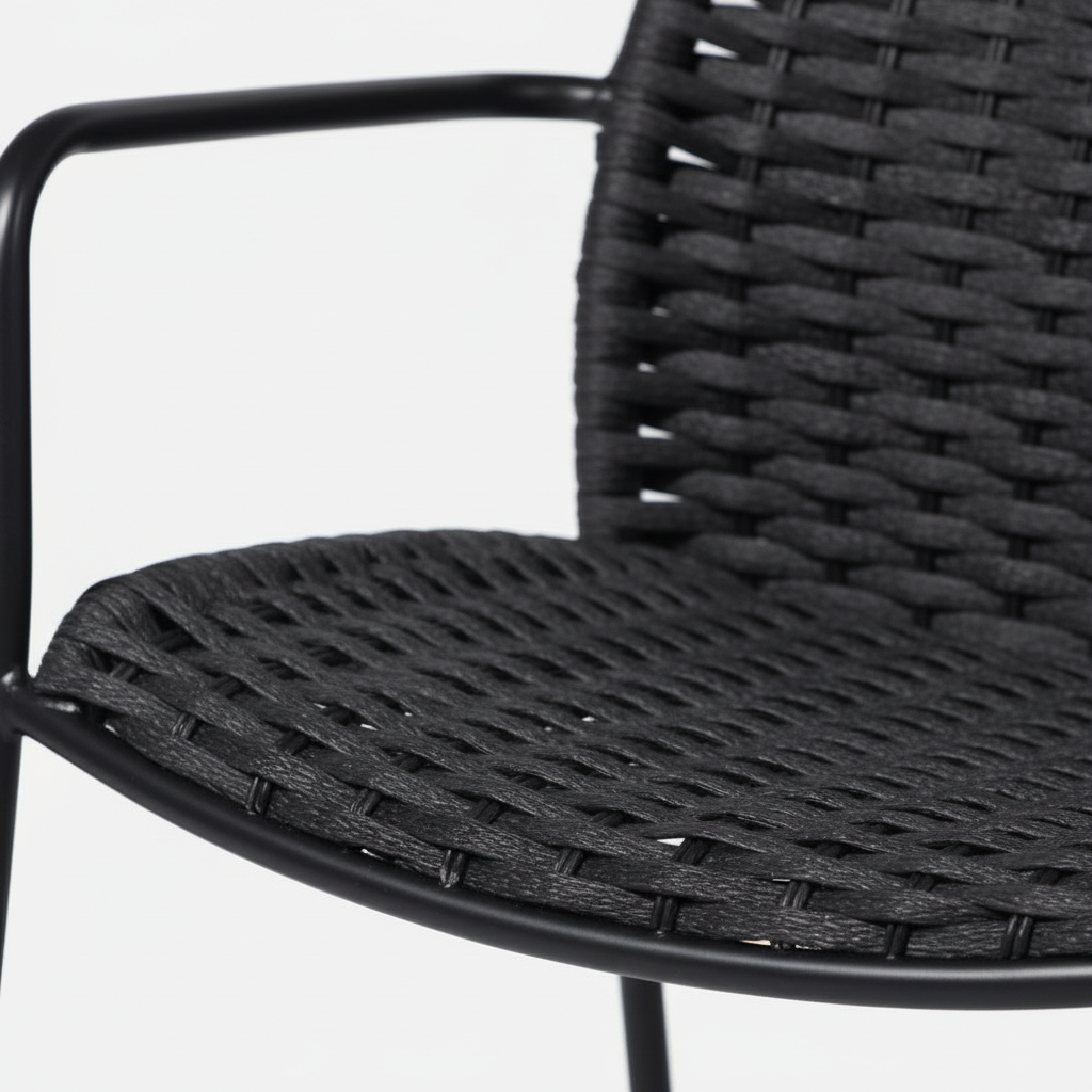 SLICK Lounge Chair
